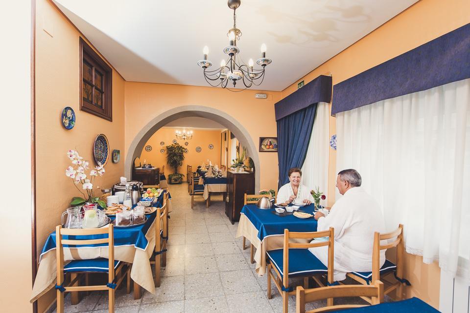 Pension Pura Cuntis Bagian luar foto